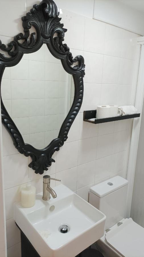 1 Bedroom Apartment - Tv Da Madalena 01 리스본 외부 사진